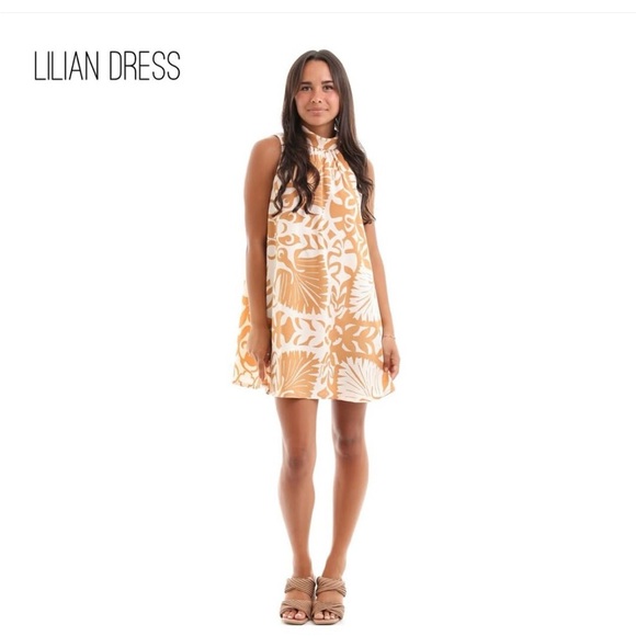 Manuheali'i Dress XS - Picture 3 of 3